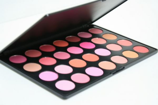 28 Blushes
